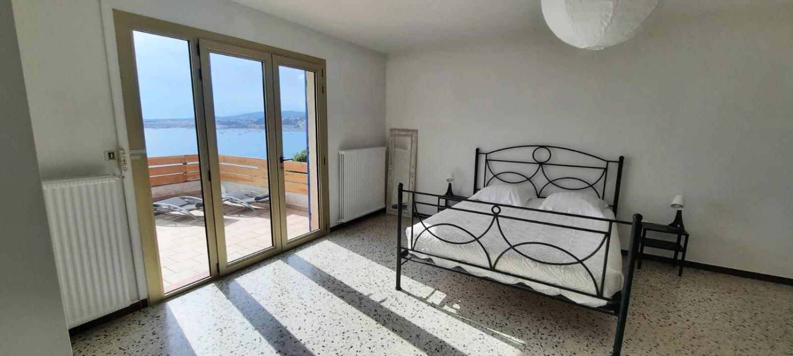 Villa Sur La Mer, 4 Chambres - 8 Personnes Sanary-sur-Mer Exteriér fotografie